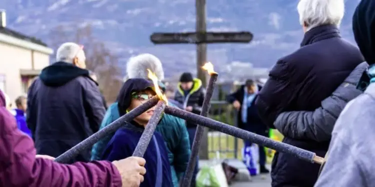 Marcia a Fully contro l’omertà sugli abusi sessuali nella diocesi di Sion