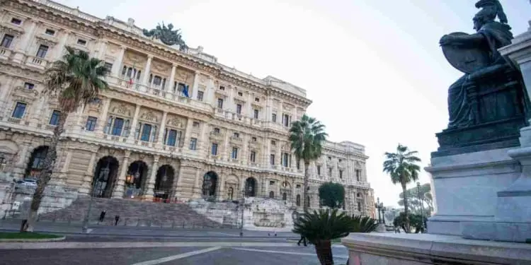 Cassazione conferma condanna a Don Barone. Taormina: “Una sentenza sull’esorcismo”. Come stanno le cose