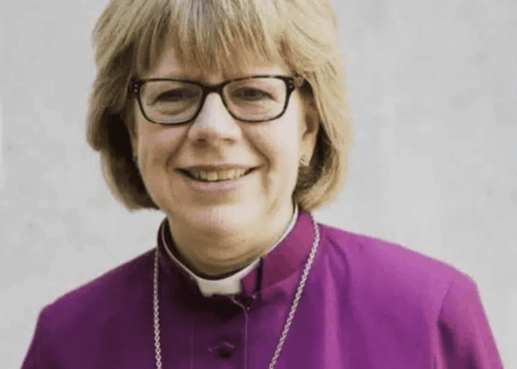 Abusi, arcivescova anglicana sospettata di aver coperto il caso di un prete: choc nella chiesa inglese