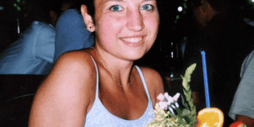 Caso Garlasco, legali Poggi: “Nuove analisi confermano che Chiara trovò file porno sul pc di Alberto Stasi”