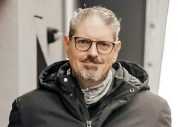 Don Giovanni Gatto lascia il sacerdozio: «Così non potevo più vivere»