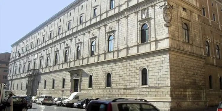 La Chiesa ratifica la condanna di un exdiacono coinvolto in abusi in Francia