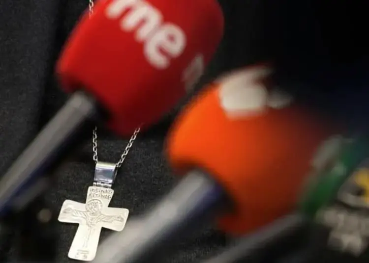 Pedofilia, 753 casi mai segnalati dalla Chiesa italiana alla magistratura