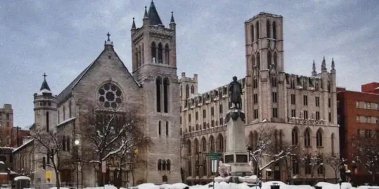 Oltre 176 milioni in indennizzi alle vittime di abusi hanno portato al fallimento una diocesi newyorkese