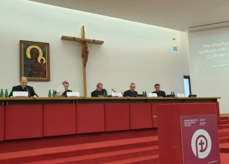 I vescovi polacchi creano una commissione indipendente per indagare sugli abusi nella Chiesa
