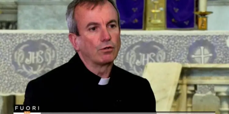 Chiesa e abusi, padre Paolo Contini in tivù: Dopo la prima condanna ora si smascherino i complici