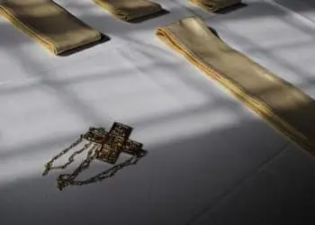 Chiesa cattolica Due preti di Bienne sospesi per sospetti di abusi