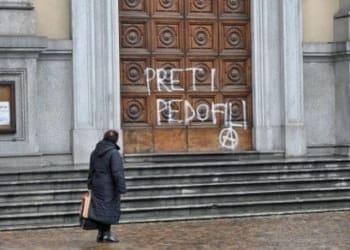 PEDOFILIA PRETI VATICANO SCANDALO 420x292 1