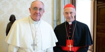 papa francesco e bagnasco 1.jpg 1