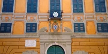 334x250xcentro storico di savona.jpg.pagespeed.ic .KK RVNmUaH