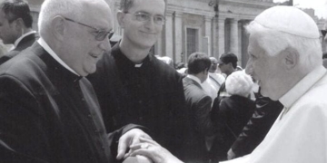 199el papa y el padre buela 1 e1498735769938