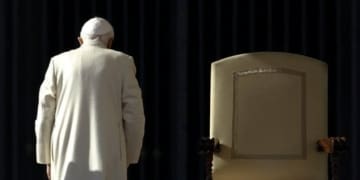 23511 papa benedetto xvi