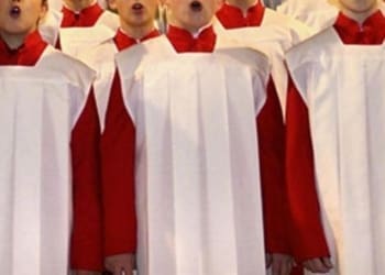 coro voci bianche bambini pedofilia chiesa twitter 2017 thumb660x453