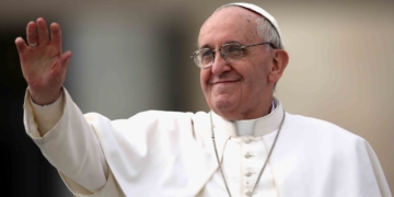 papa francisco2 scaled 1