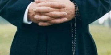 3404 finto prete pedofilo violenza sessuale pontilenews
