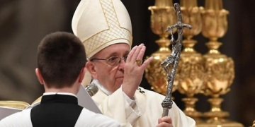 1522578608265.jpg papa francesco