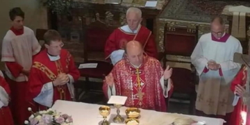 il nuovo sacerdote non e gradito e i genitori raccolgono 240 firme 78794690 bd0d 11e8 b9fe e7a667b3acda 998 397 display