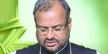 jalandhar bishop offers 5 crore rupees to drop case against him