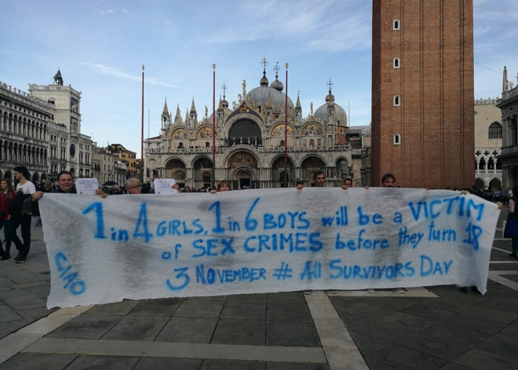 475e97ca 637b 4f8a 9a97 ae29e3ff1798