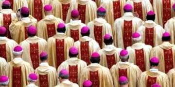 Vaticano 2 675