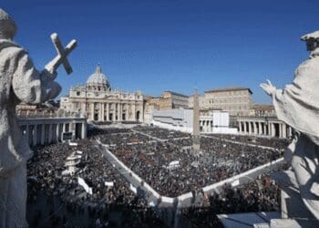 Holy See St. Peters square