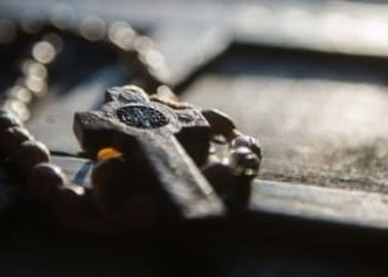 l bufera sui gesuiti pubblicata una lista di preti molestatori fd06