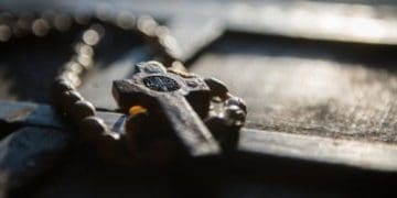 l bufera sui gesuiti pubblicata una lista di preti molestatori fd06