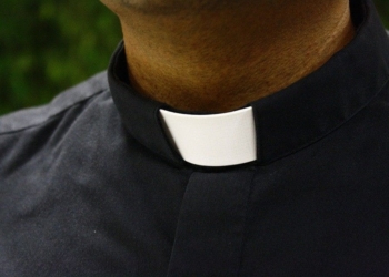 11544916sacerdote