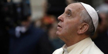 1444738414650.jpg papa bergoglio scoppio d ira e malore dopo la lettera dei cardinali contro il sinodo
