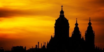 amsterdam pixabay 2000x 1 1024x533 1