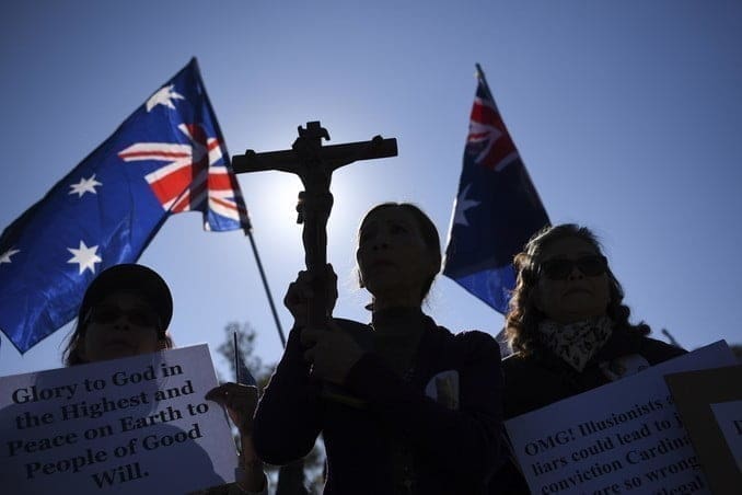 george pell processo sostenitori ansa