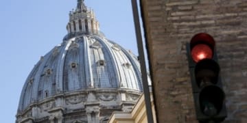 2595572 1612 vaticano 51