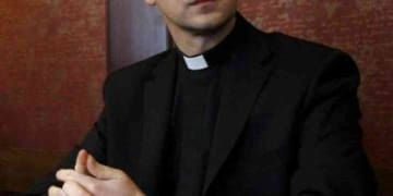 sacerdote