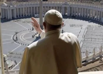 papa francesco affaccio san pietro