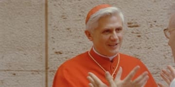 21est1 f01 ratzinger ap 7
