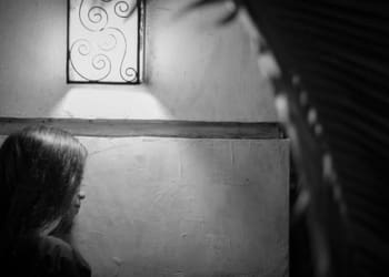 1645904209girl light street photography black
