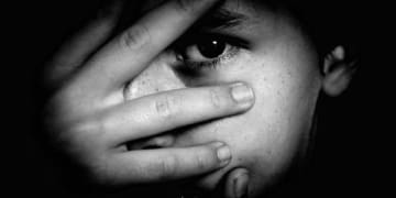bambino paura pedofilia