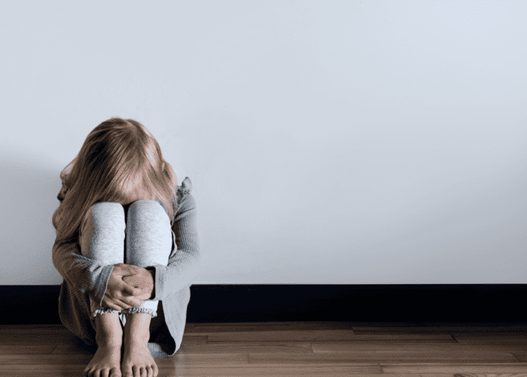 Abusi su 7 minori, 41enne “sfruttava la fiducia dei Testimoni di Geova”