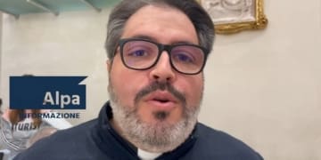padre adamo